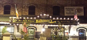 11/14/2014 Poughkeepsie, NY Mahoney's Irish Pub Arriving